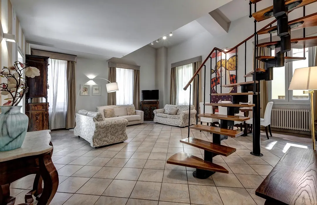 Taddeo Apartement By Mamo Florence-1